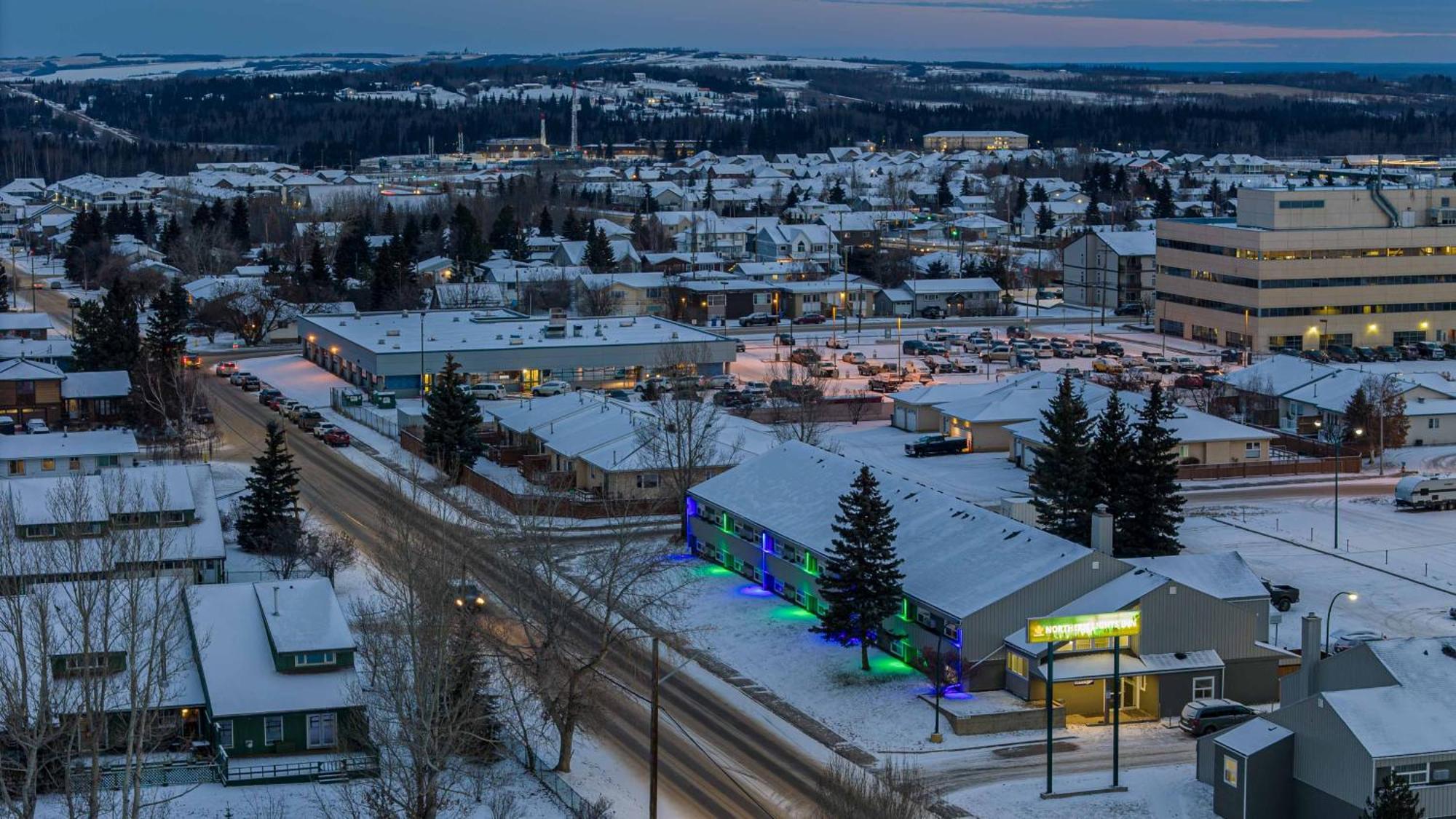 Northern Lights Inn Fort St. John 외부 사진
